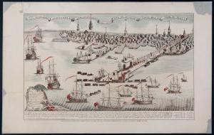 几艘船挥舞着英国国旗驶近一个人口密集的港口，港口有一个长长的码头，背景是许多教堂尖塔